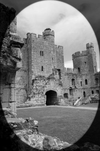 Bodiam Castle 004 BW