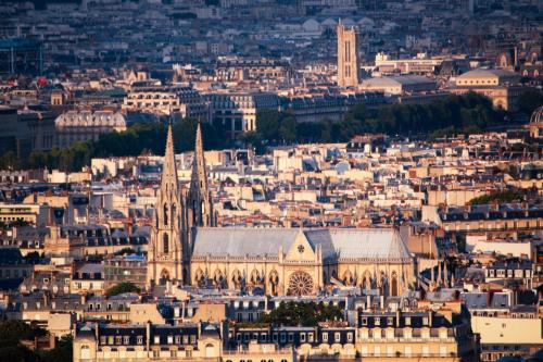 Eiffel Tower View 010