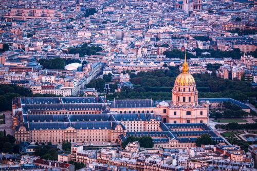 Eiffel Tower View 013